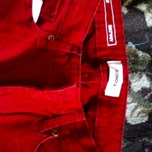 One pair of burgundy Soma size 8 skinny jeans
